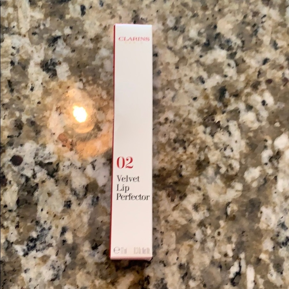 Clarins Velvet Lip Perfector